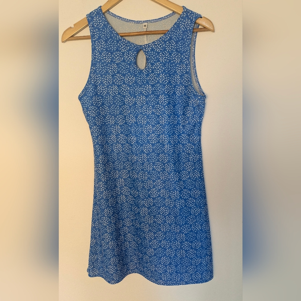 Nuu Muu Dress Womens Floral Sleeveless Athleisure Keyhole Pocket Blue Sz M